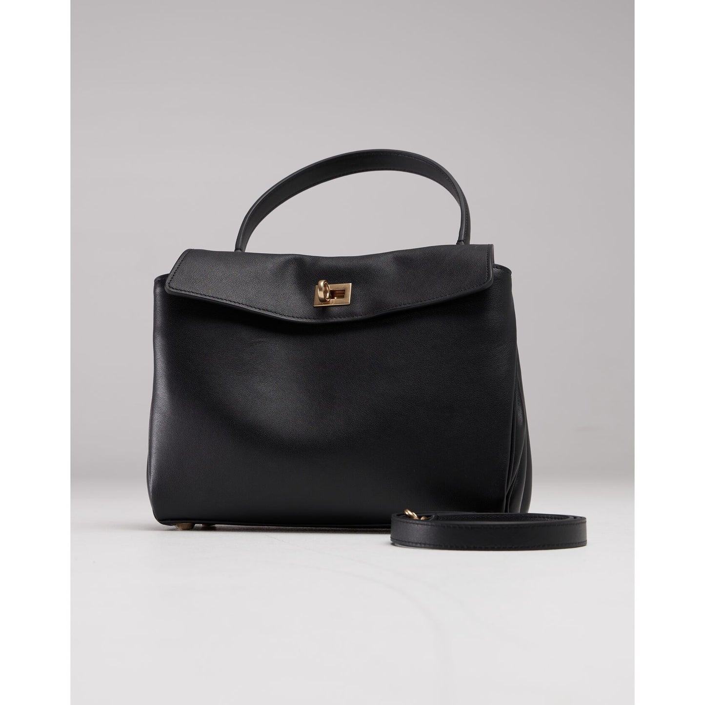 black-locked-mini-gold
