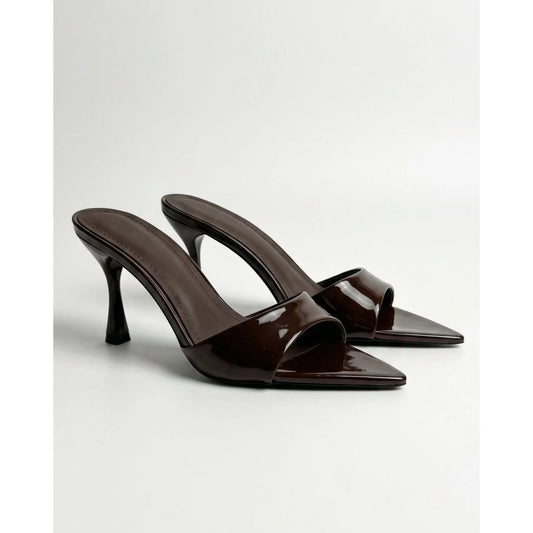 brown-riki-mules